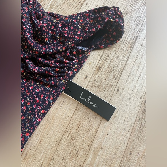 Lulu's Floral Bodysuit - new sweetheart style neckline - Picture 2 of 9